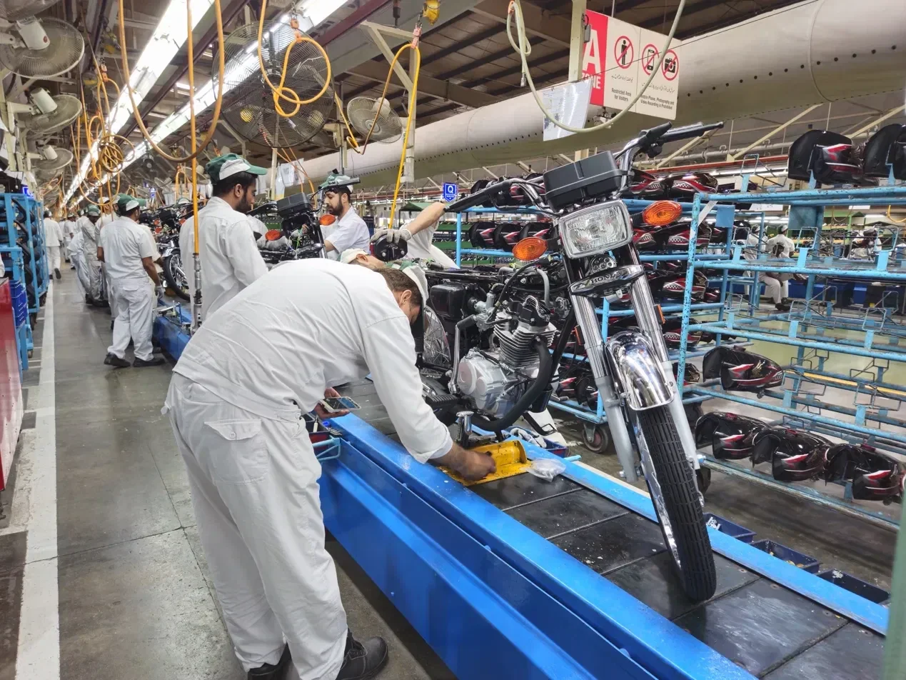 Motorcycle assembly line at Atlas Honda